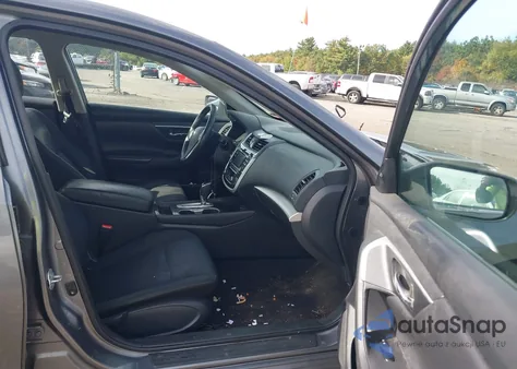 2018 Nissan Altima 2.5 Sv z USA, uszkodzony, nr VIN 1N4AL3AP2JC242142